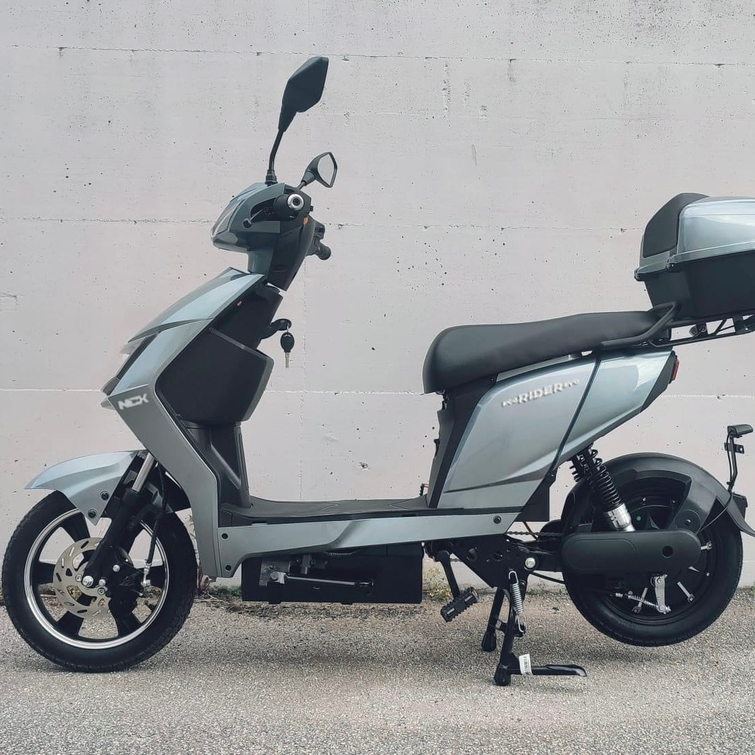 SCOOTER NCX ECO RIDER EVO 800W - 60V - 20AH - TARGABILE