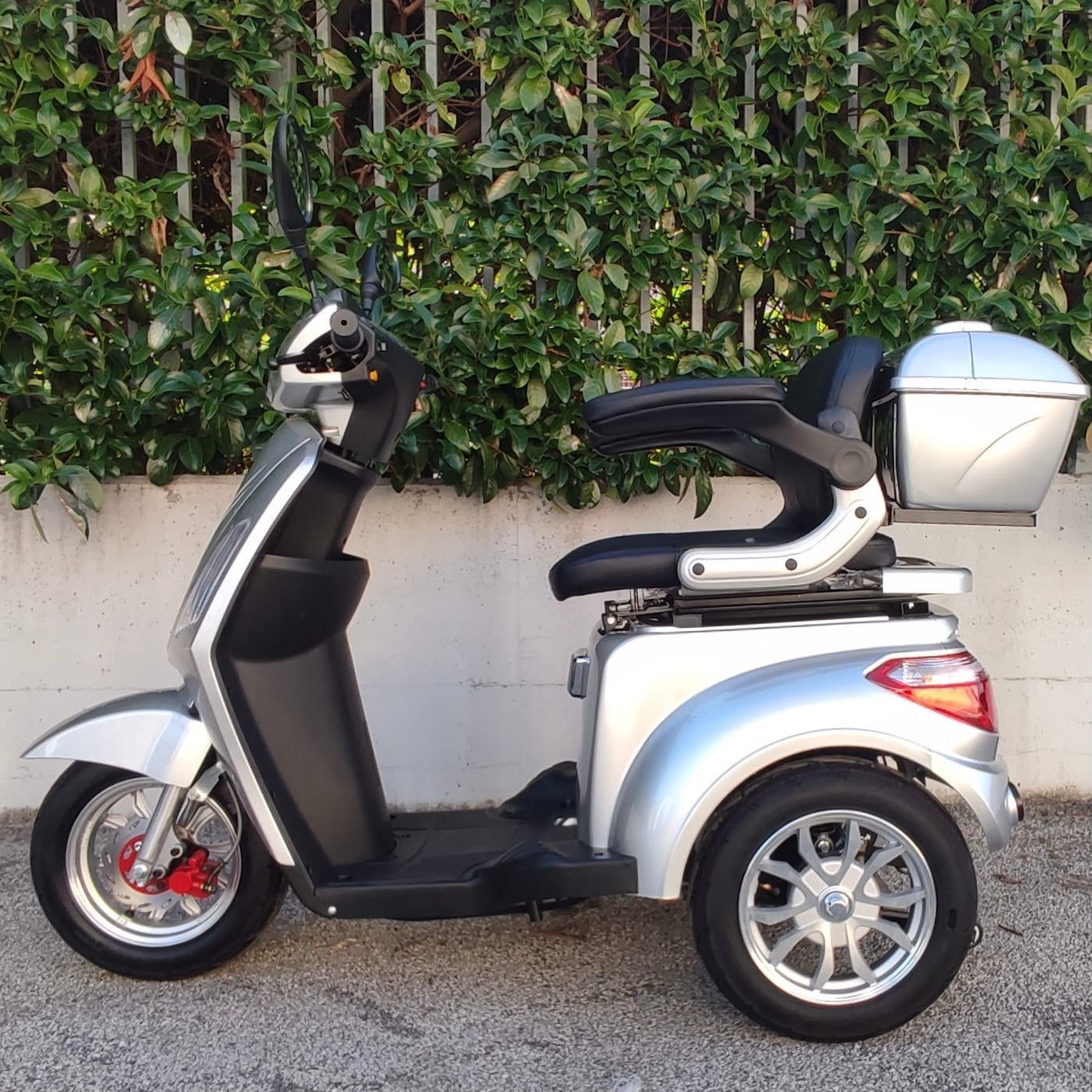 NCX TRIMAX 1000W 60V - TARGABILE