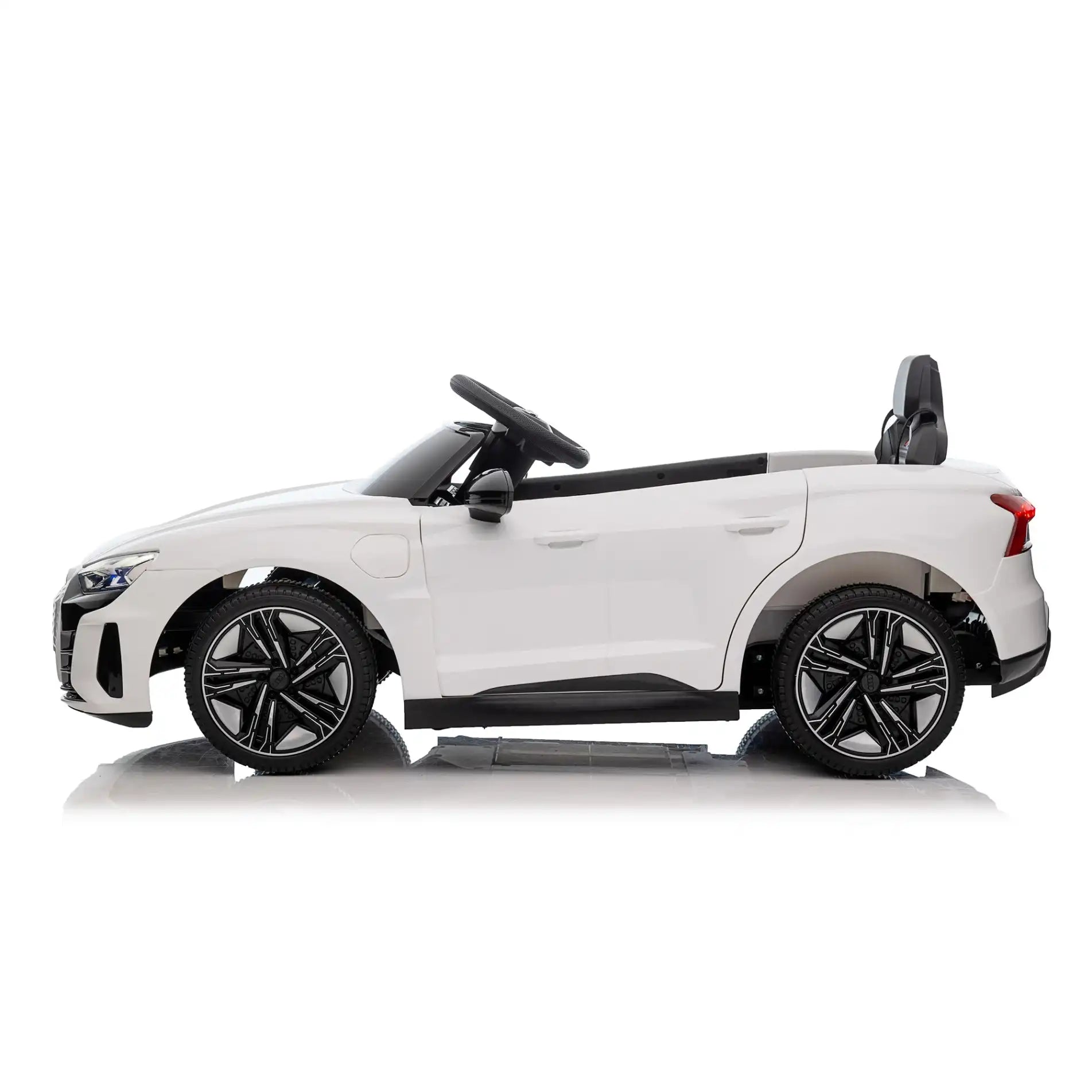 Audi RS eTron GT elettrica per bambini a 12V