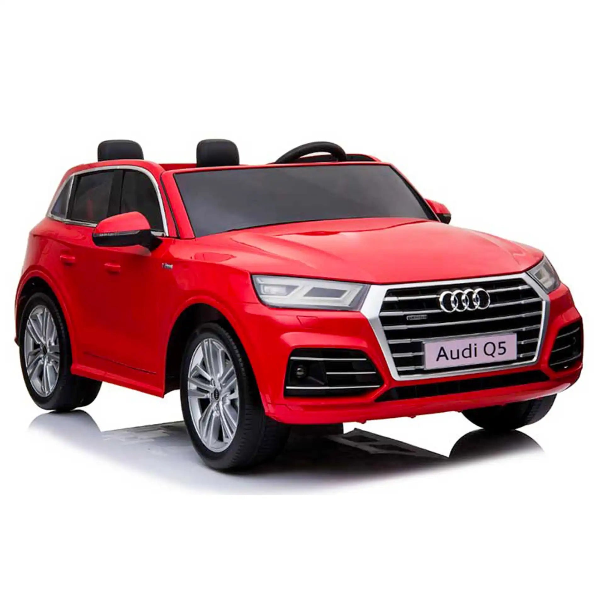 Audi Q5 elettrica per bambini a 12V con 2 posti