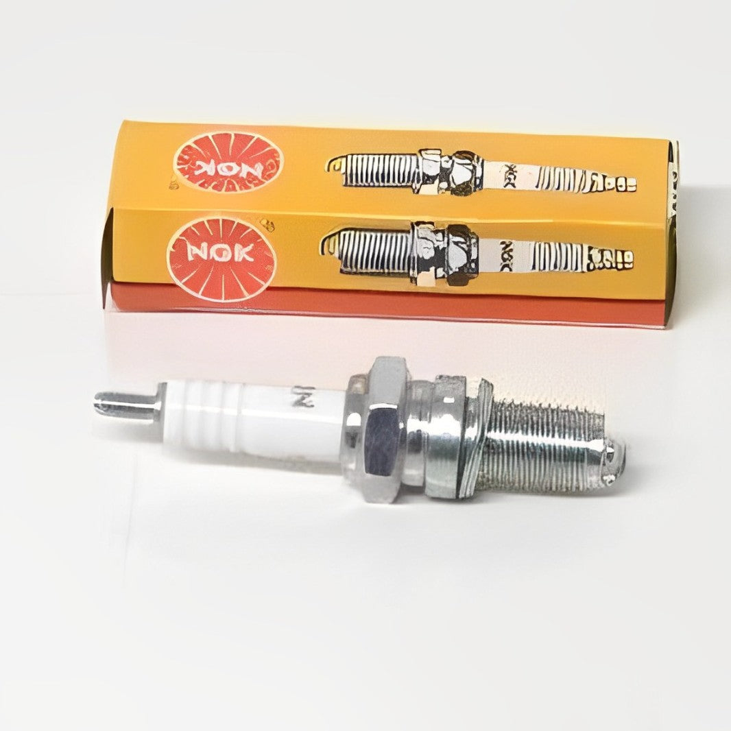 CANDELA NGK C7HSA PIT BIKE QUAD MINIQUAD MINIMOTO 4 TEMPI O PER BIG BORE 2 TEMPI