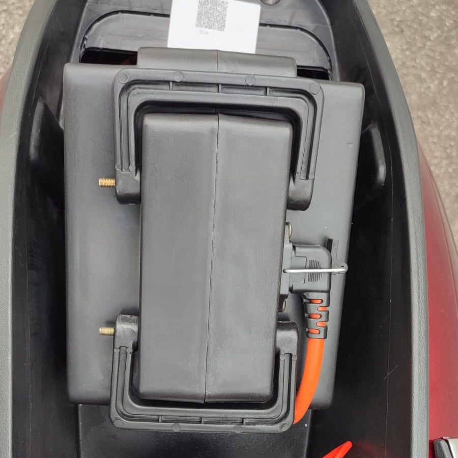 Scooter elettrico NCX X-TECH EVO 1250W 48V 20AH - TARGABILE