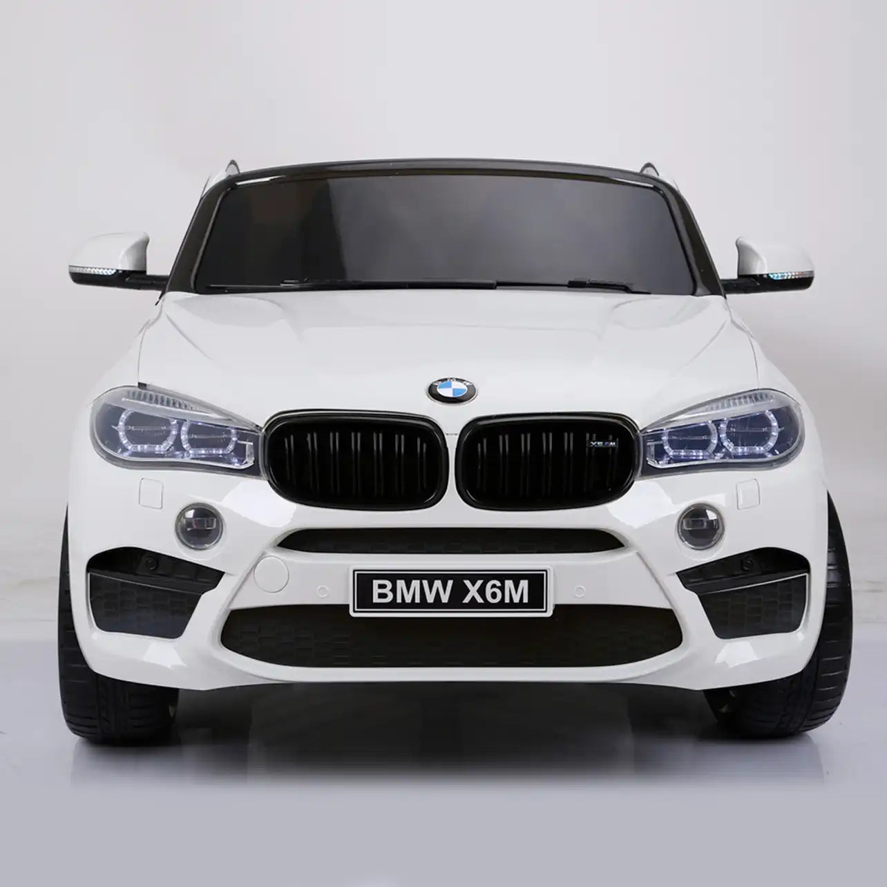 Bmw X6 M elettrica per bambini a 12V con 2 posti